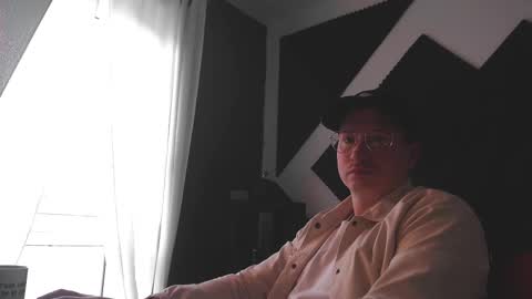 vacation__ online show from March 25, 2026, 4:13 pm