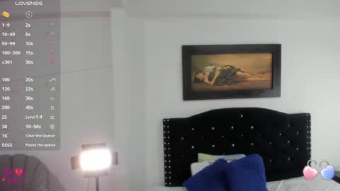 Vahiolet smith online show from November 21, 2025, 3:16 am