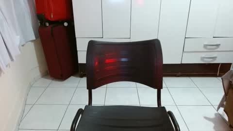 Vah Oliver online show from February 17, 2026, 11:44 pm