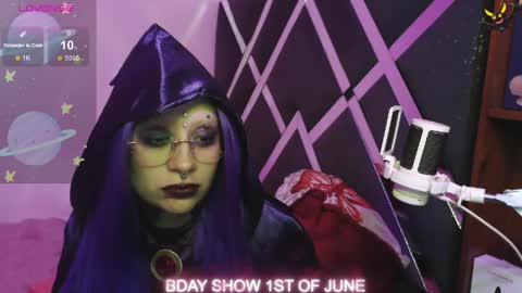 Vainilla Independent model online show from May 24, 2026, 2:16 am