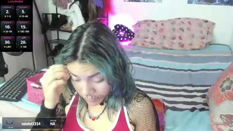 Vaiolet1314 online show from January 17, 2026, 3:00 am