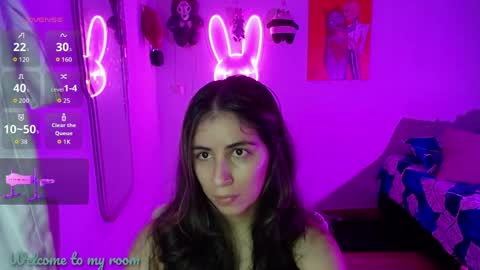 valentina online show from May 26, 2026, 1:01 am