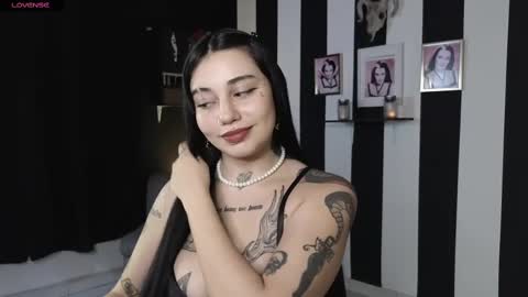 first of all... who are u online show from February 13, 2025, 7:13 am