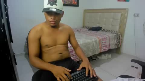 val_sex02 online show from January 29, 2025, 4:19 pm