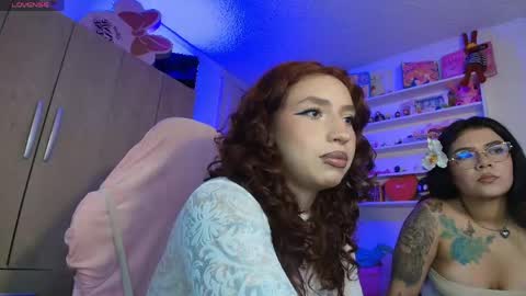 valentina online show from April 19, 2026, 3:39 am