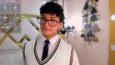 Valentin0 online show from October 23, 2025, 11:53 am