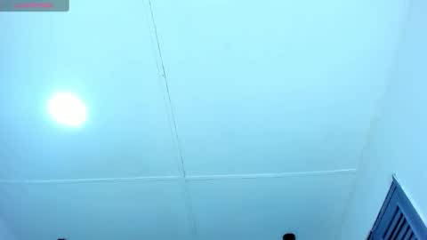 Valentina online show from September 18, 2025, 4:58 am