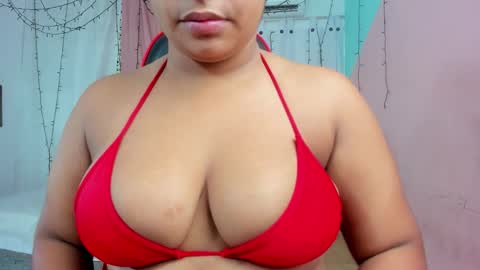 Valentina online show from September 21, 2025, 3:41 am