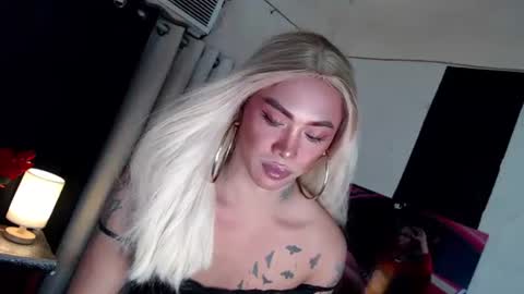 Amanda online show from January 15, 2025, 11:21 am