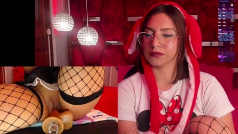 Valentina online show from January 4, 2025, 1:42 pm