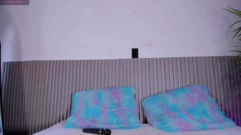 Snapshot of valentina_lux1 chatting on April 18, 2026, 7:58 pm Valentina online show from April 18, 2026, 7:58 pm
