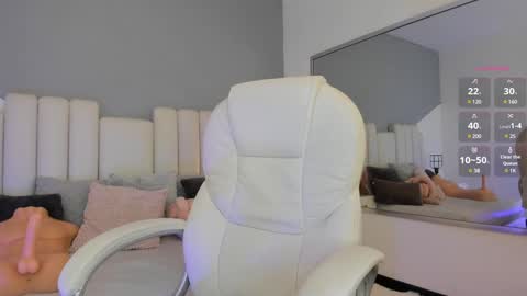 VALENTINA  online show from December 11, 2024, 4:28 am