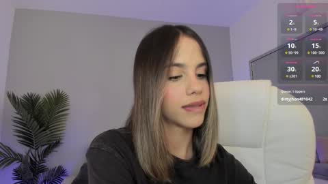 VALENTINA  online show from February 26, 2025, 2:37 am