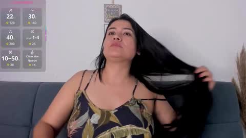 valentina_owens online show from December 21, 2025, 3:57 am