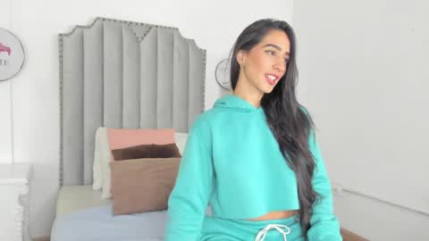 Valentina  online show from June 8, 2026, 12:05 pm