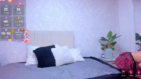 valentinarivers online show from June 6, 2026, 12:32 pm