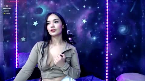 valentinarojass_ online show from March 21, 2026, 2:42 pm