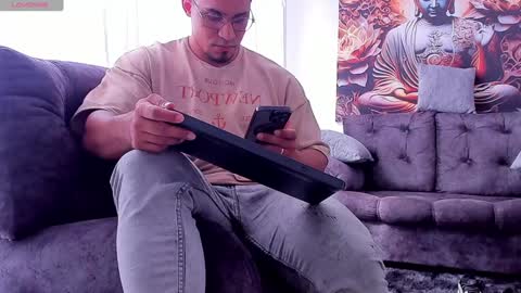    online show from December 21, 2024, 7:38 pm