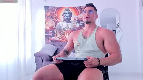    online show from January 8, 2025, 9:44 pm