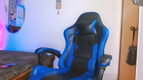 Mistery Guy online show from October 10, 2025, 10:53 pm