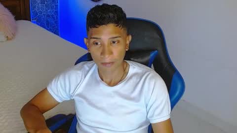 Mistery Guy online show from December 15, 2025, 5:06 pm