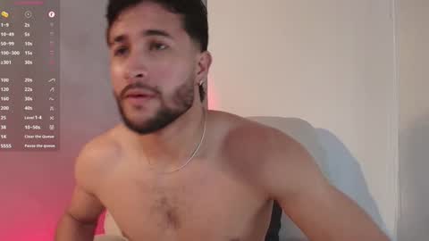 Valentino online show from February 8, 2025, 9:36 pm