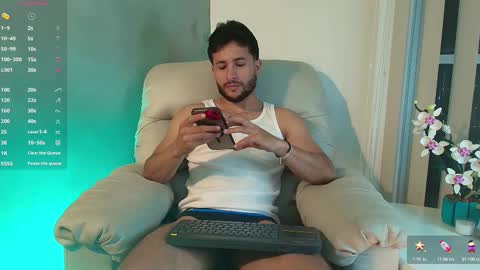 Valentino online show from February 12, 2025, 12:37 am