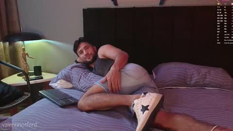 Valentino online show from September 18, 2025, 6:32 pm