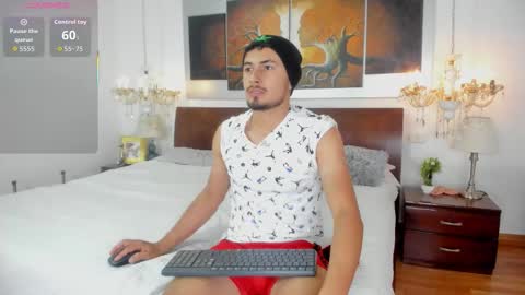  Valentinos  online show from October 3, 2025, 8:39 pm