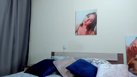 Kate online show from December 13, 2024, 4:54 am