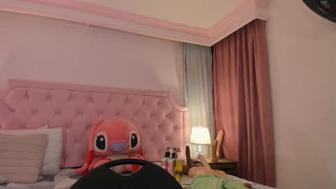 Vale Toro  online show from February 26, 2025, 12:14 pm