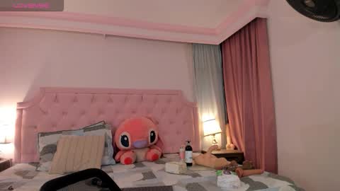 Vale Toro  online show from November 27, 2025, 12:07 pm