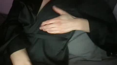 valenv online show from June 14, 2026, 2:35 am