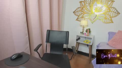 Valery And Daniel online show from November 6, 2025, 1:39 am