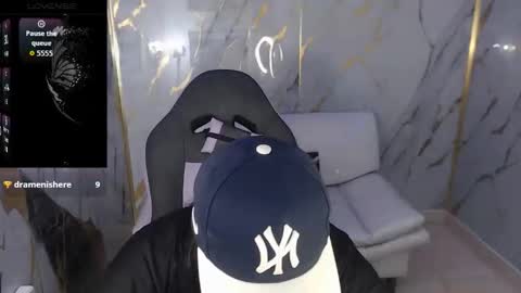 valeri_harpers4 online show from November 27, 2025, 7:38 pm