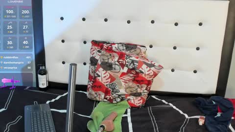 Valeria online show from January 18, 2025, 8:52 am