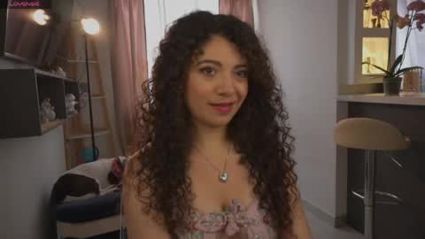 Valeria online show from June 2, 2026, 7:27 pm