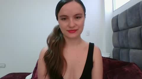 Snapshot of valeriafrannco chatting on January 10, 2025, 12:26 pm valeriafrannco online show from January 10, 2025, 12:26 pm