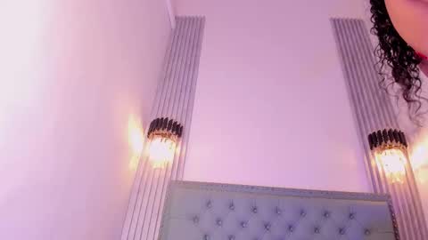 Valeria online show from November 11, 2025, 7:47 pm