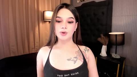 Valeria online show from October 21, 2025, 12:44 am