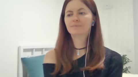 Snapshot of valerie_rose777 chatting on February 21, 2025, 7:21 pm valerie_rose777 online show from February 21, 2025, 7:21 pm