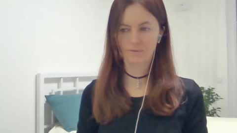 Snapshot of valerie_rose777 chatting on February 23, 2025, 10:31 pm valerie_rose777 online show from February 23, 2025, 10:31 pm