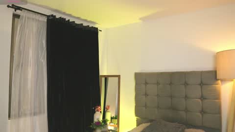 Snapshot of valeriebony chatting on January 10, 2025, 4:01 am Valerie Style3 online show from January 10, 2025, 4:01 am