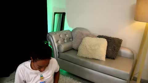 Snapshot of valeriebony chatting on September 19, 2025, 4:14 am Valerie Style3 online show from September 19, 2025, 4:14 am