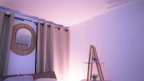 Snapshot of valeriebony chatting on November 10, 2025, 4:00 am Valerie Style3 online show from November 10, 2025, 4:00 am