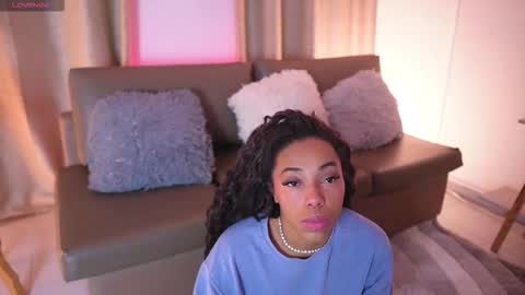 Snapshot of valeriebony chatting on November 13, 2025, 4:00 am Valerie Style3 online show from November 13, 2025, 4:00 am