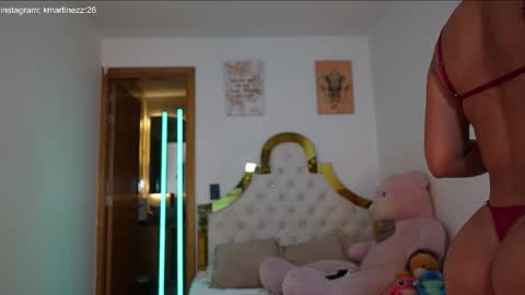 valeriecollinss_ online show from February 20, 2026, 1:24 am