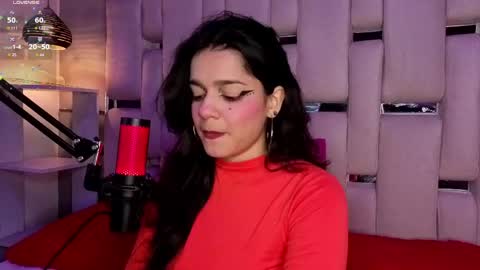 Valeria online show from May 16, 2026, 3:55 pm