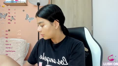 Juli C online show from January 22, 2025, 9:21 pm