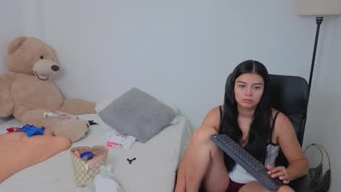 Juli C online show from September 11, 2025, 12:44 am